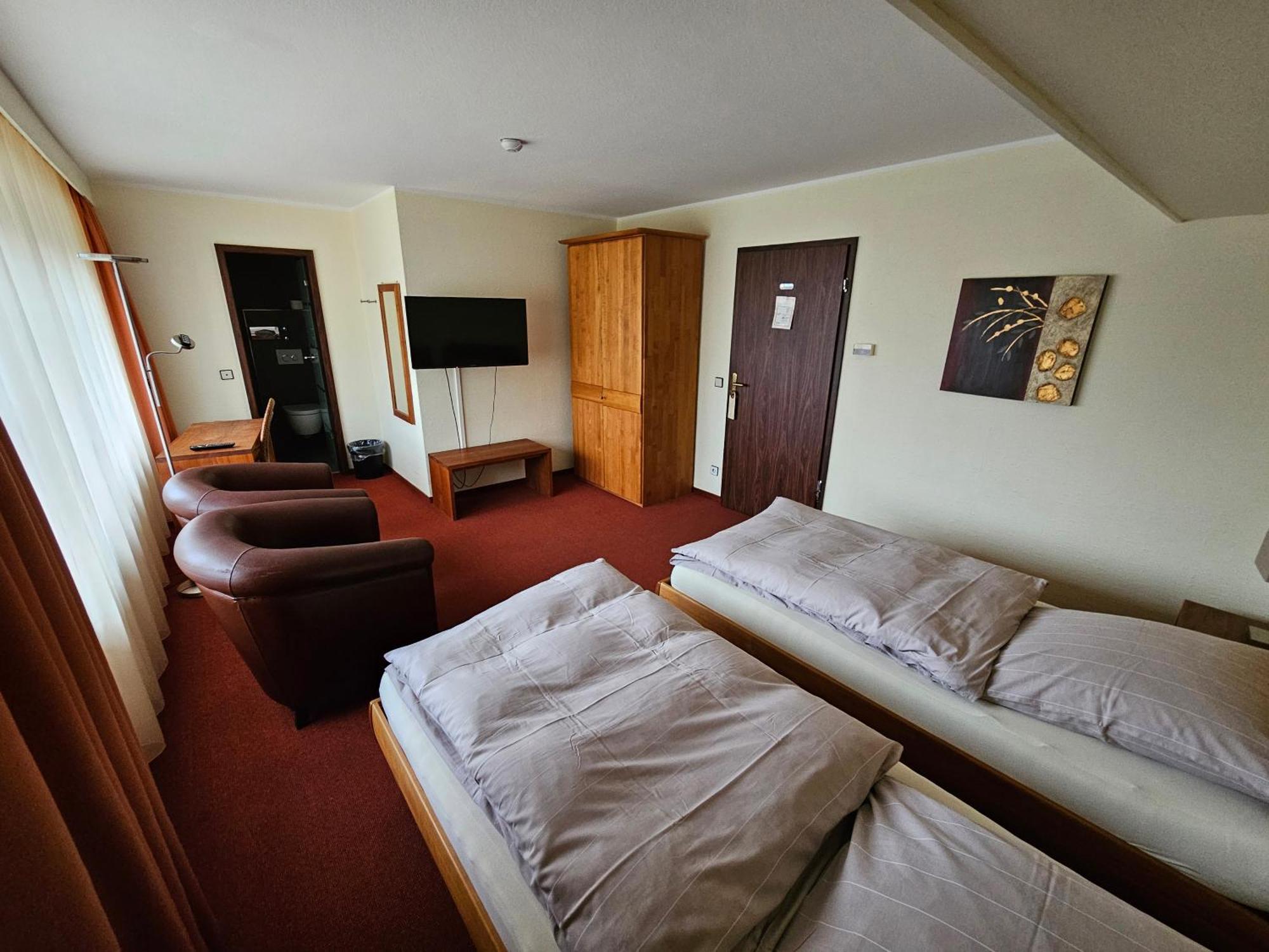 Hotel Donnersberg Darmstadt Buitenkant foto